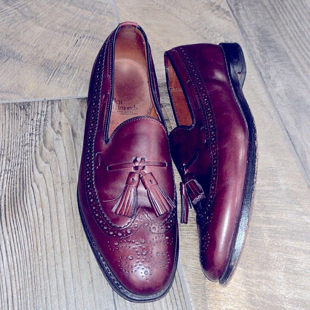 Allen Edmonds leather slipon shoes w/ tassels